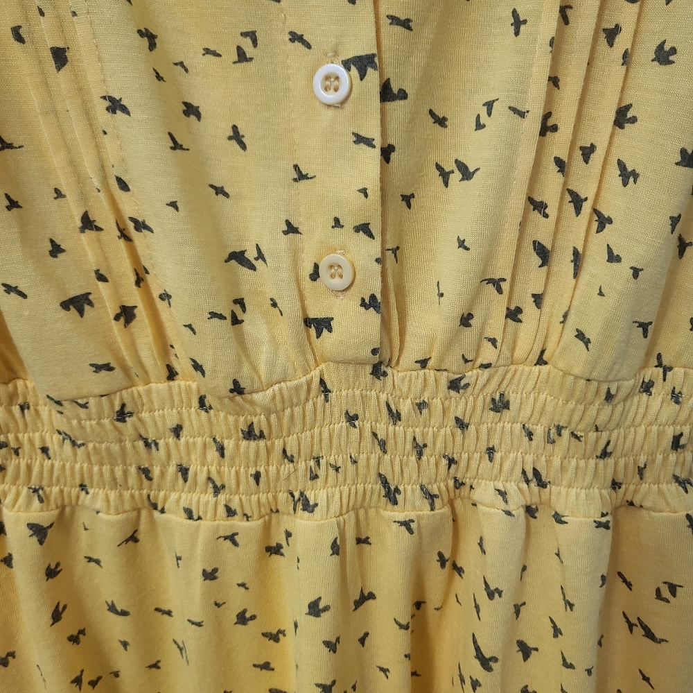 Catwalk Studio Bird Print Dress - Picture 7 of 8